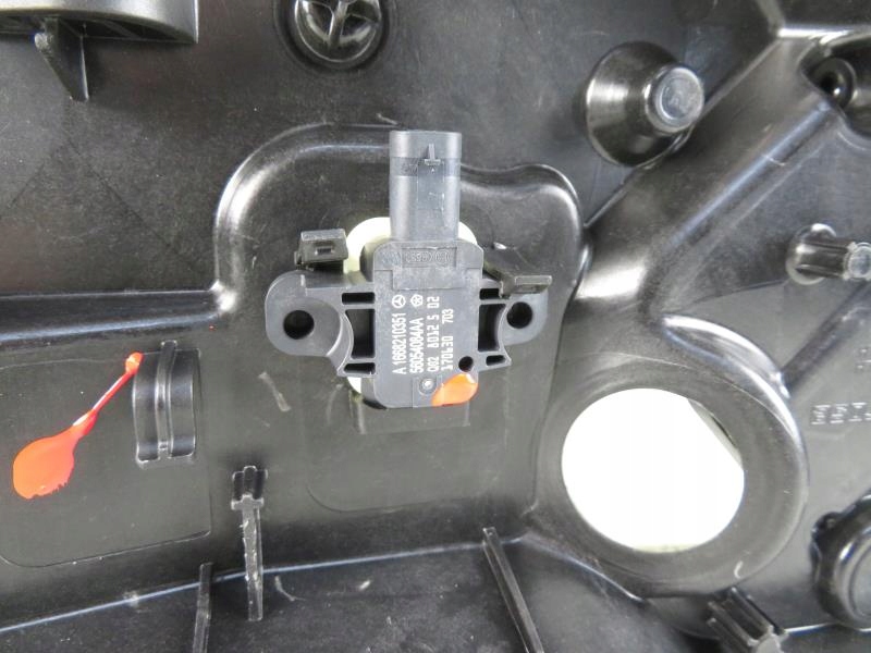 фото №13, Подъемник стекло левый задний infiniti q30