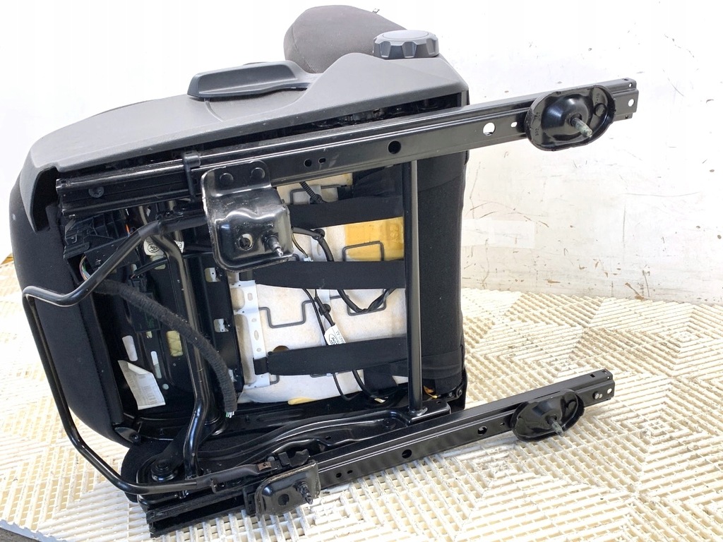 фото №8, Сидіння лівий перед ford transit courier bus сидіння передній, ліва