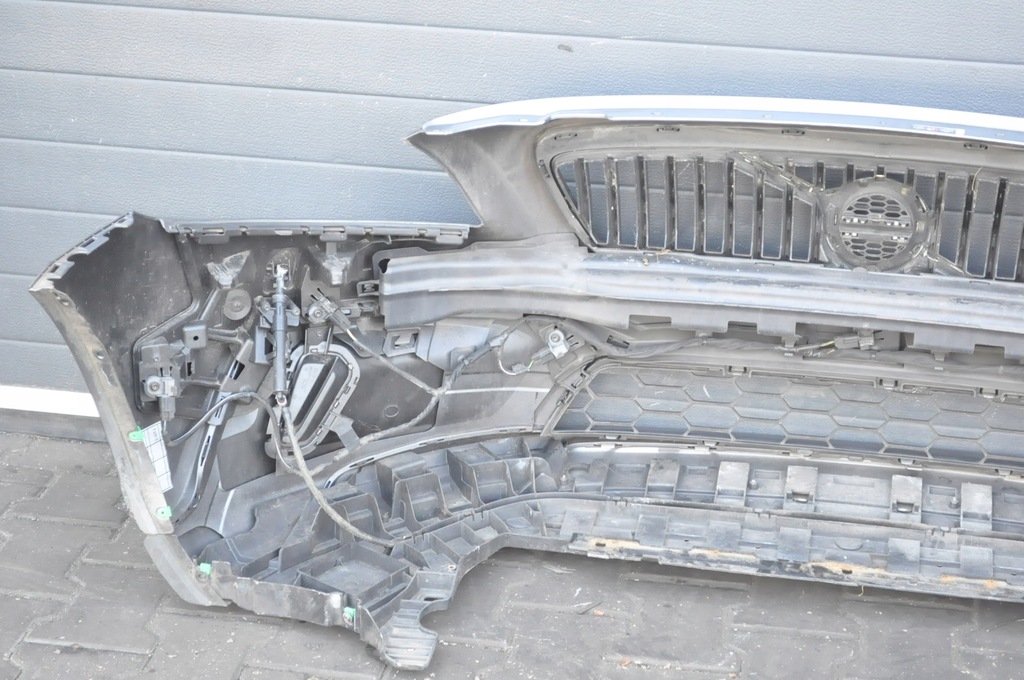 фото №14, Volvo v40 ii cross country lift бампер перед передний 714-16