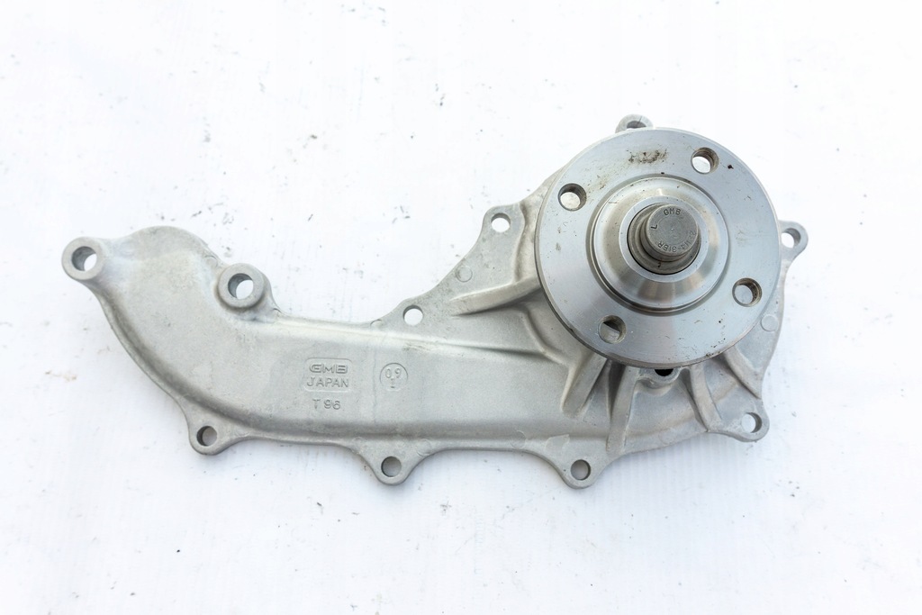 фото №1, Насос wody toyota hilux hiace 4 runner