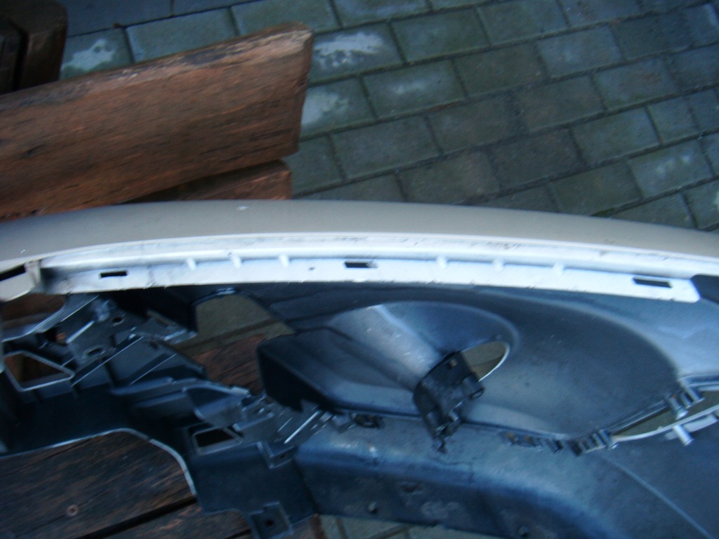 Suzuki vitara 3 iii lift 2015- бампер перед передний pdc 7171186r с Разборки