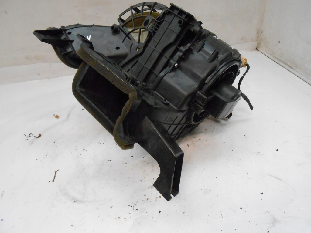 фото №7, Subaru xv повітродувка корпус фільтра кабіни комплект 72210fj030 t1017288gc