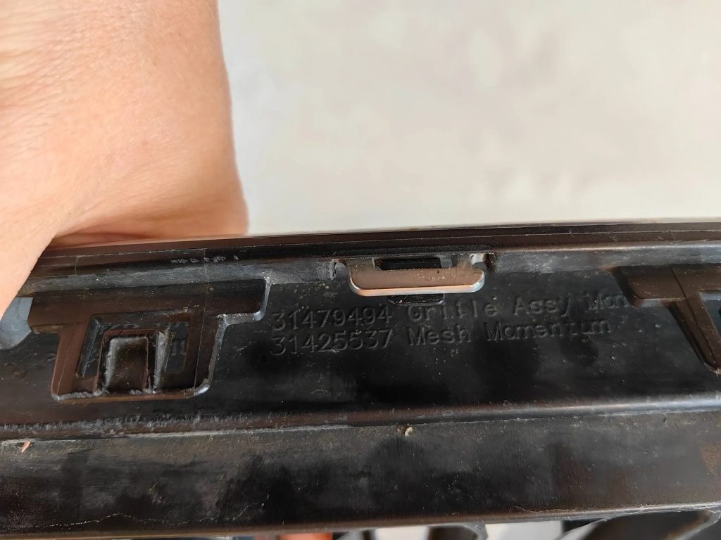 фото №14, Volvo xc90 ii- решётка радиатора, решётка радиатора радиатора cała