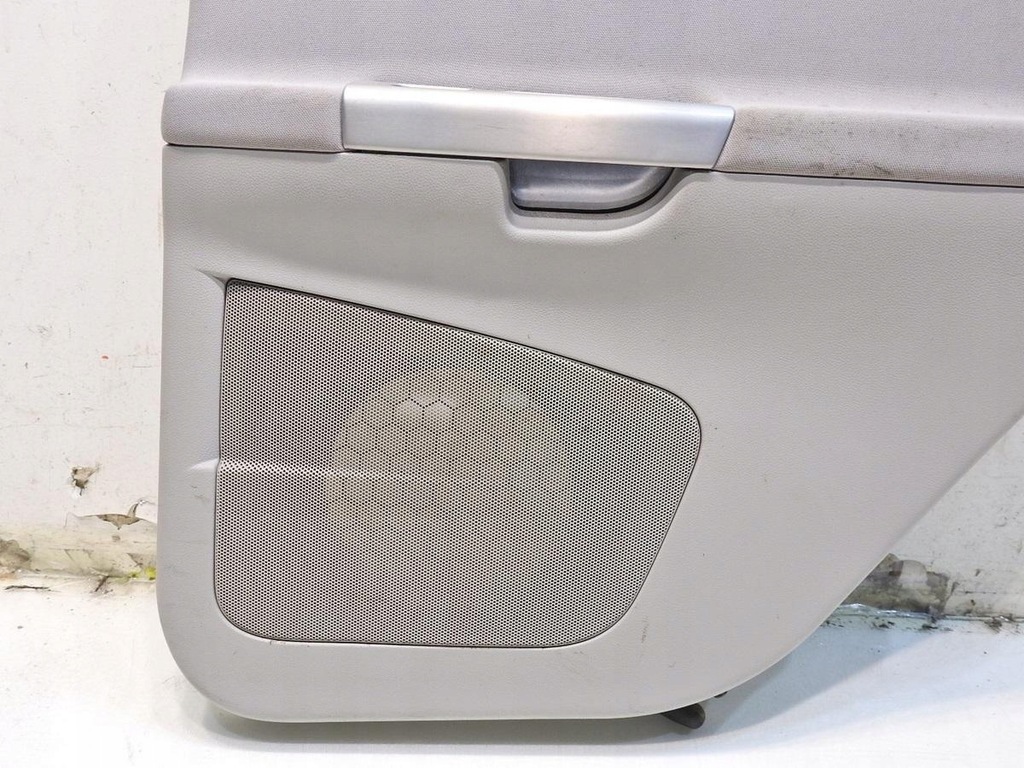 фото №7, Обивка дверь правый задняя volvo v50 lift