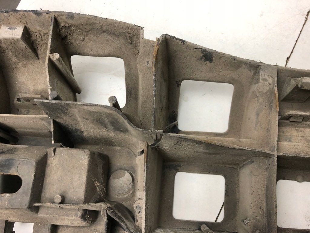 фото №7, Sprinter кронштейн бампера задняя 9018850216