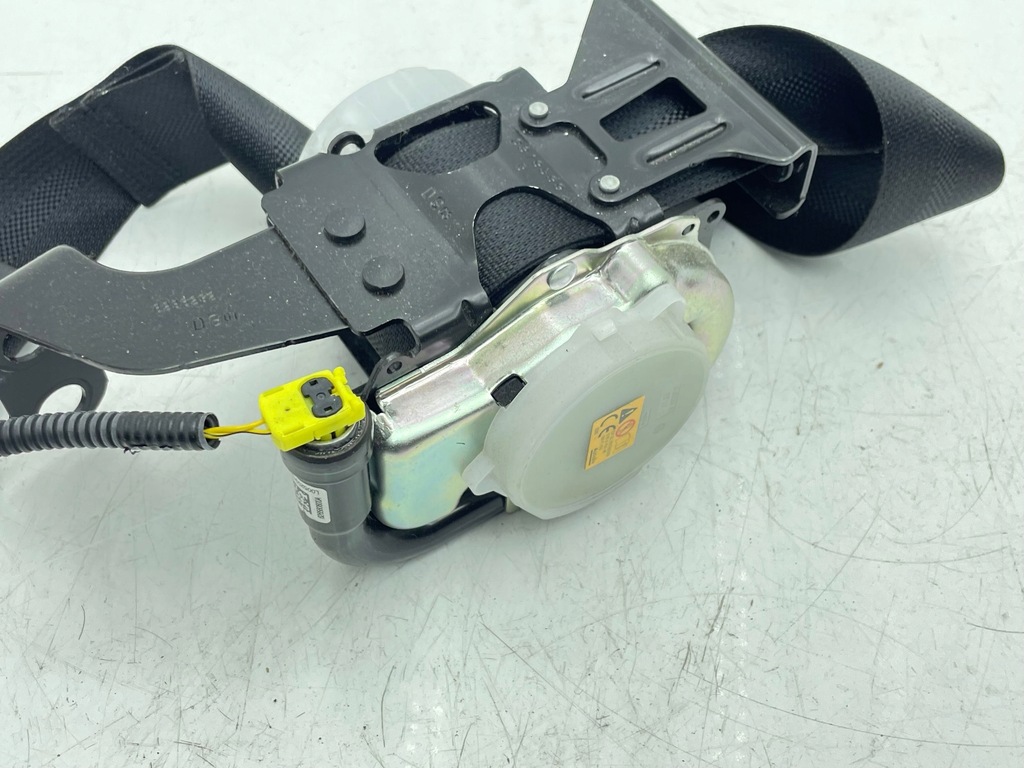 фото №5, Toyota prius prime 2016 pas безпеки сидіння заднього