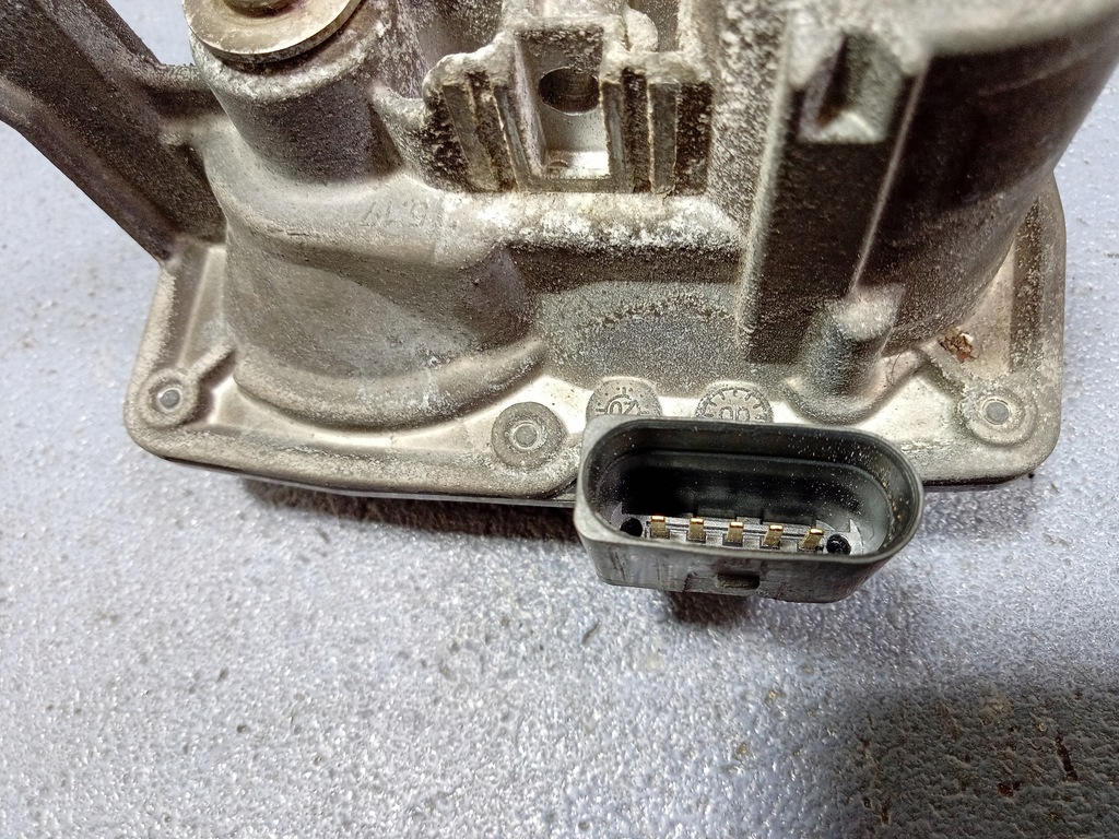 фото №4, Audi a6 c8 2.0 tdi 204 km клапан egr 52812801