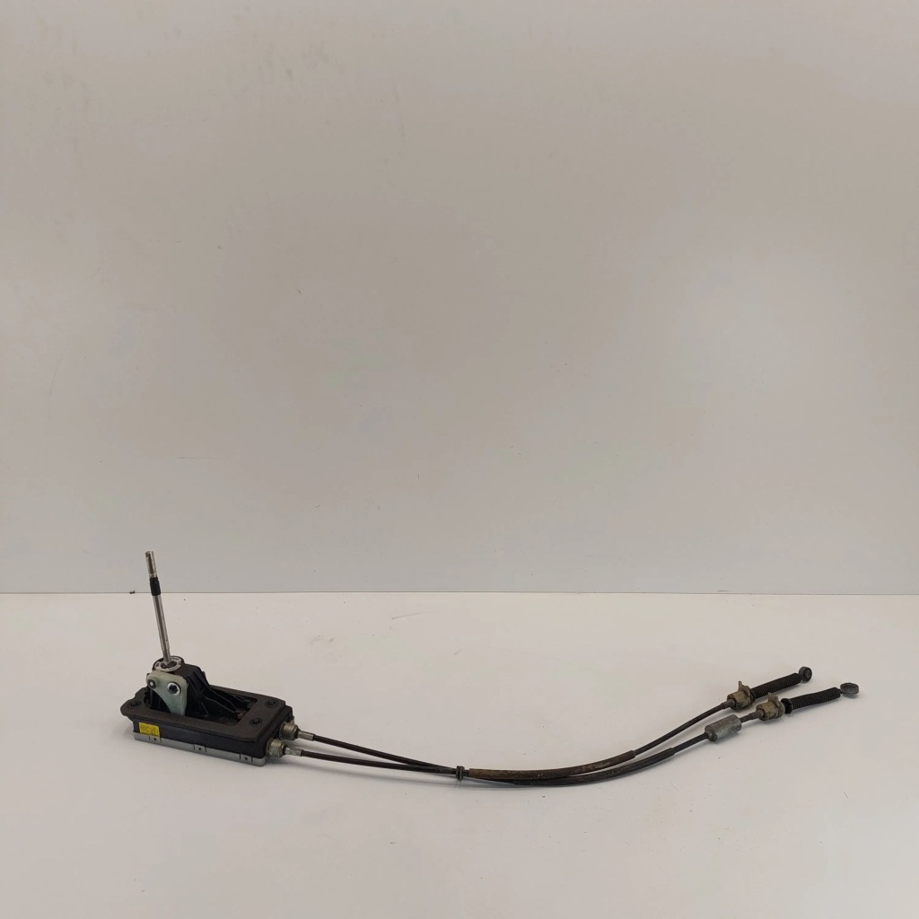 фото №1, 2002 mini one - cooper r50 - 53 домкрат перемикання передач 2753169