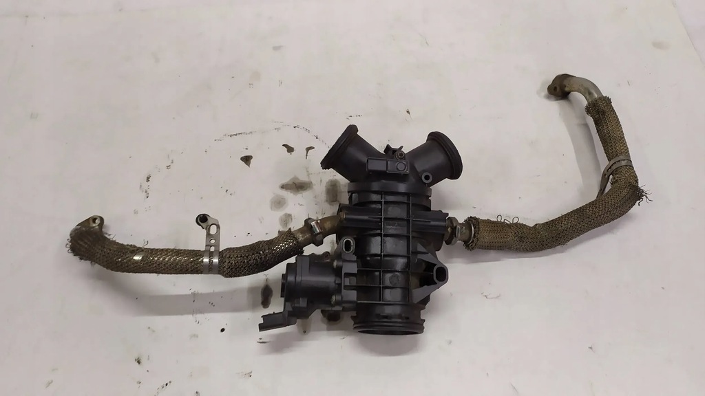 фото №1, Дроссельная заслонка range rover jaguar xf s-type peugeot 2.7