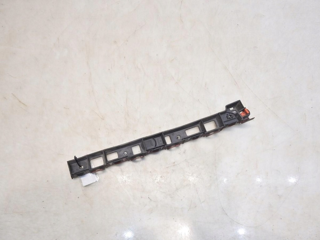 Напрямна бампера лівий задня opel insignia a kombi 13239128 Доставка