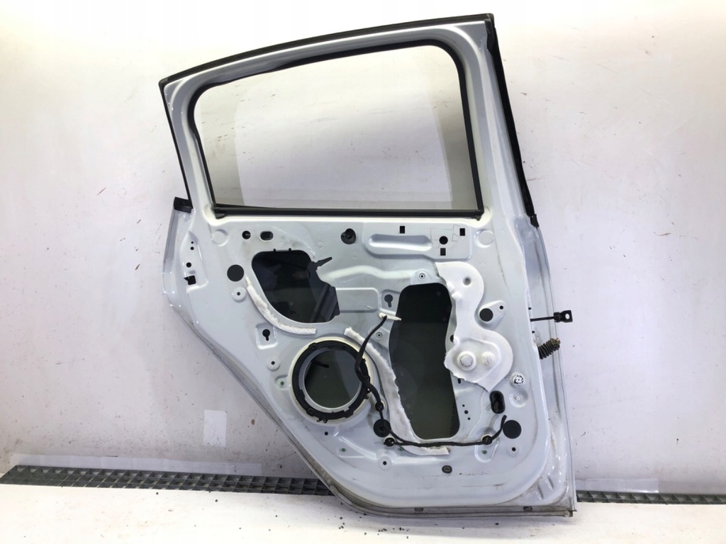фото №5, Двері лівий задня peugeot 208 i хетчбек