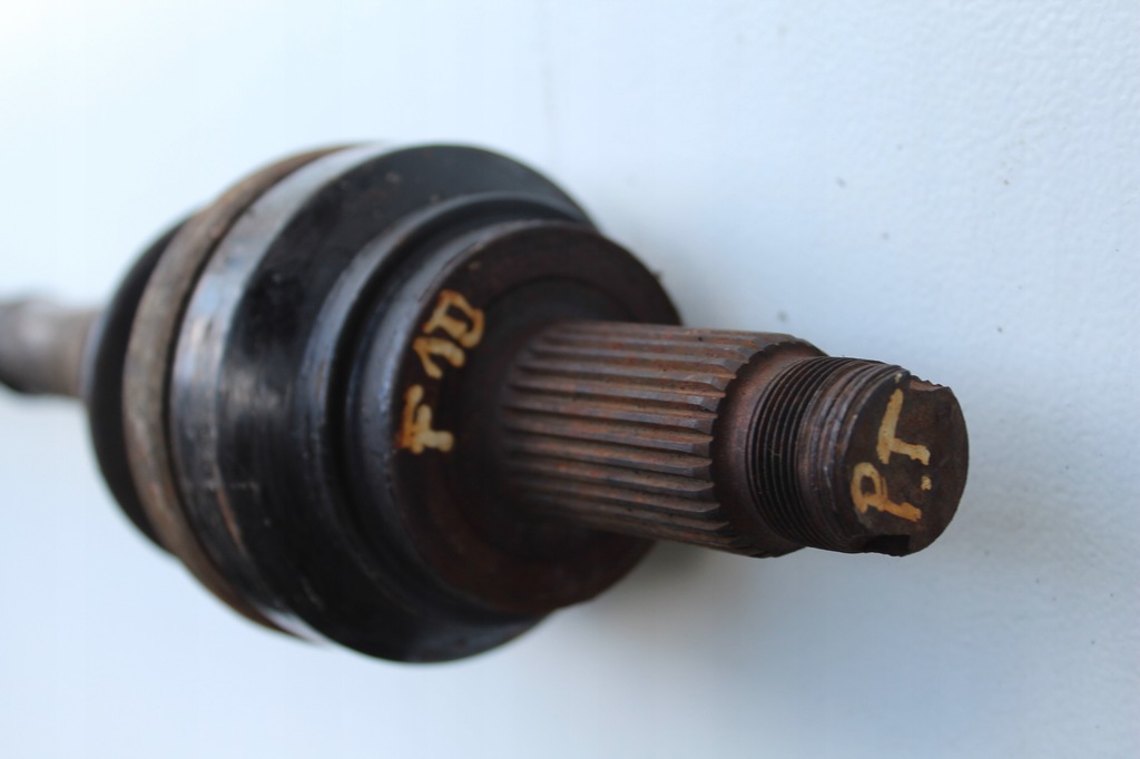 фото №4, Привідний вал правий задня задня bmw f10 f11 525d 7614290