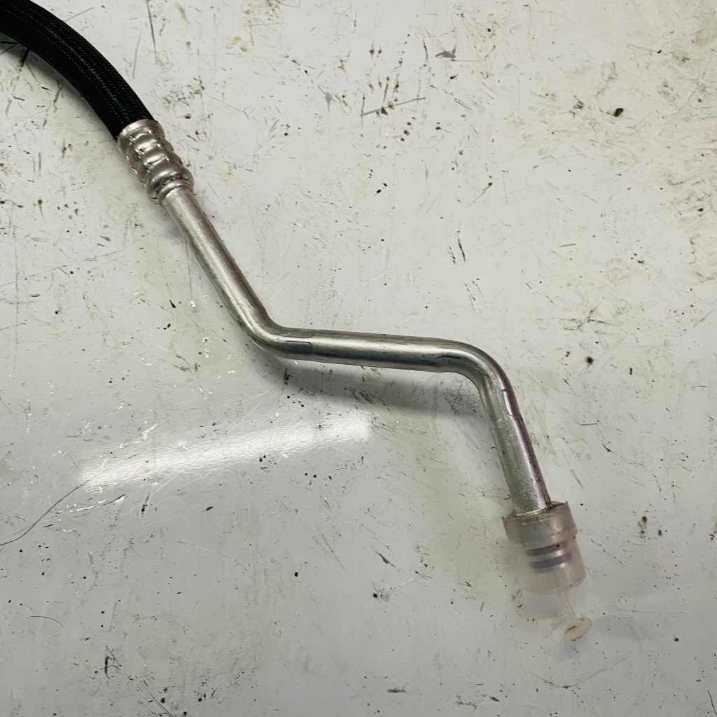 фото №4, Шланг трубка системы кондиционера peugeot e-208 ii 9826918280