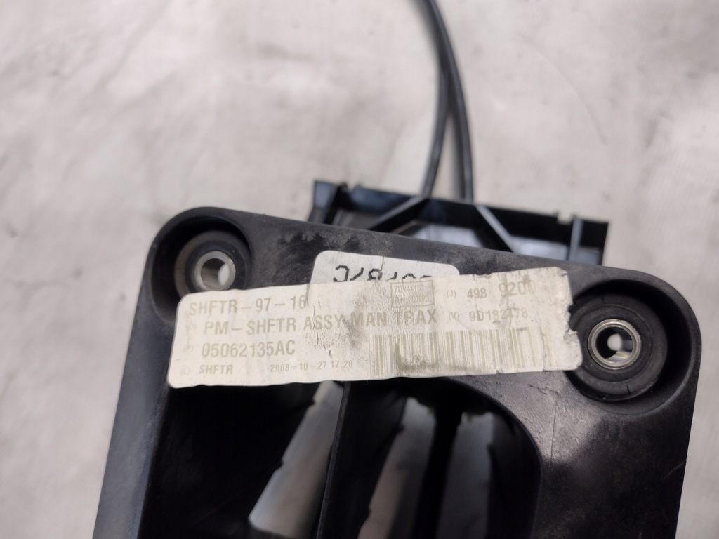 фото №11, Домкрат вибірник перемикання передач троси dodge caliber 2,0b 05062135ac