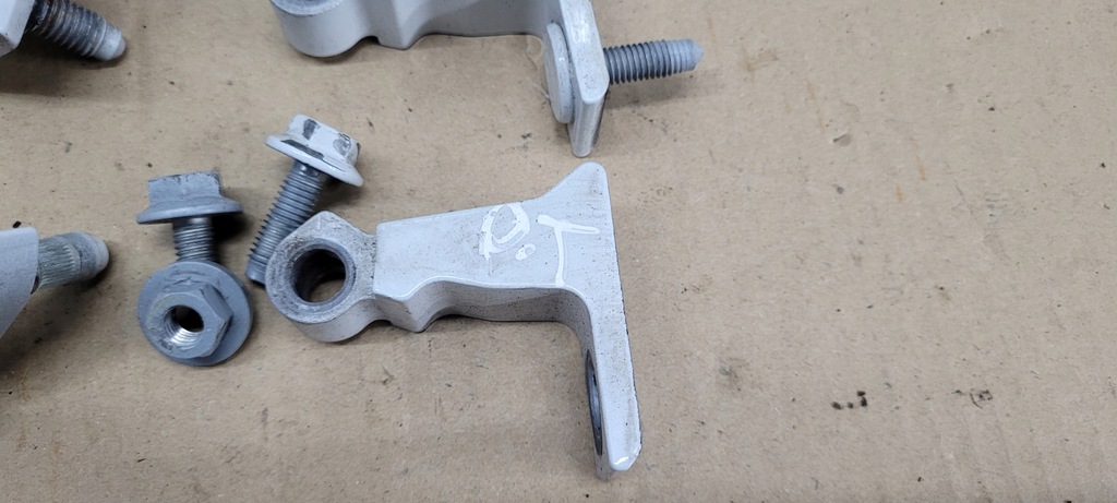 фото №4, A7 4g s7 петля петлі двері праве правий задня задні 2x ls9r