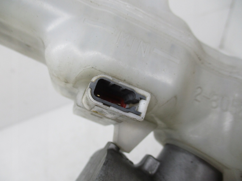 фото №8, I-miev ion c-zero усилитель тормозов тормоза насос 131010-21050