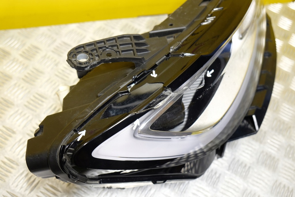 фото №7, Chrysler pacifica 2021- фара лампа led r usa