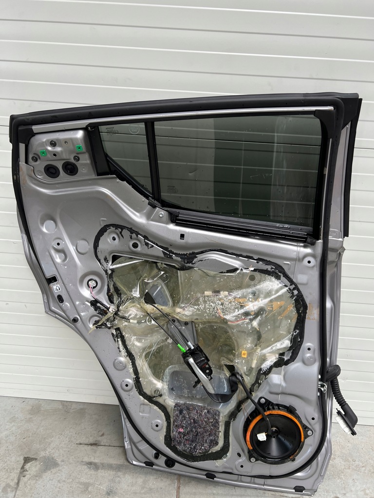 фото №6, Дверь левый задняя задние toyota c-hr chr i 1