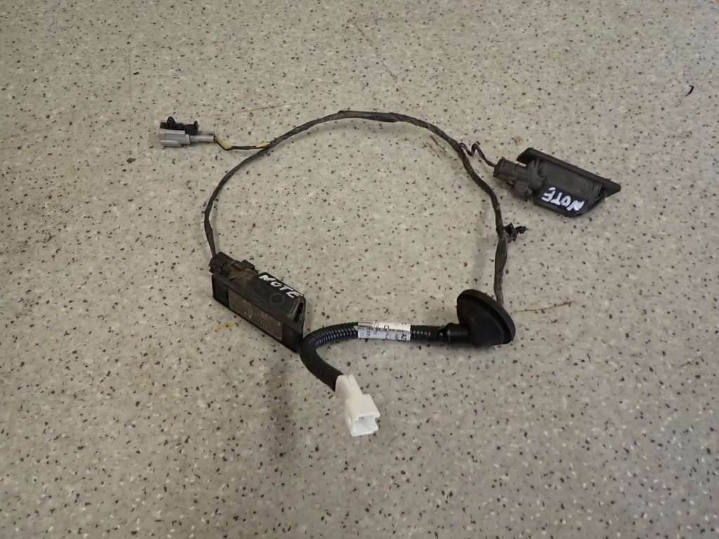 фото №1, Nissan note e11 06- ліхтарі освітлення номерного знака