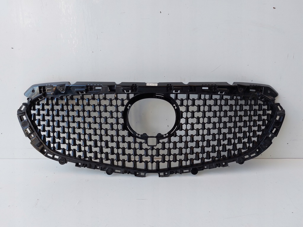 фото №1, Mazda 6 gj lift решётка радиатора решётка радиатора gbvg-50719 оригинал