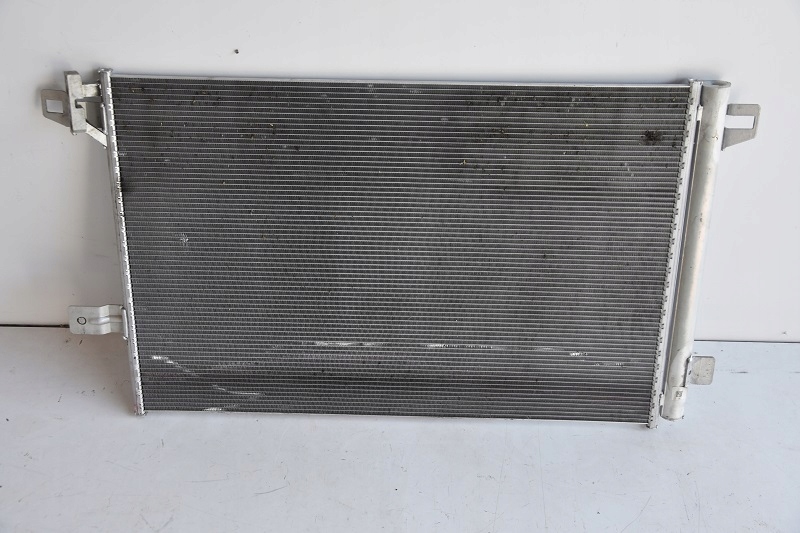 фото №1, Vw t6 chłdnica кондиционер