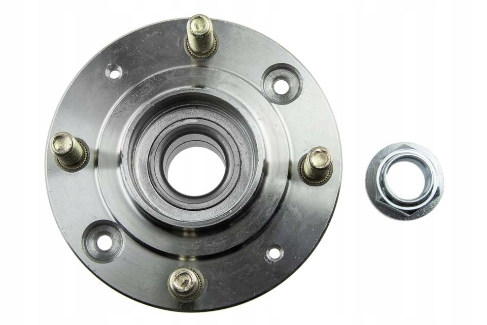 фото №11, Ступиця колеса задня mitsubishi space runner 91-