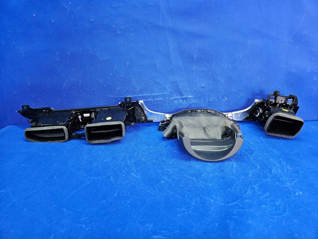 фото №9, Audi a6 c7 решётки обдув панель средний консоль панели приборной панели защита