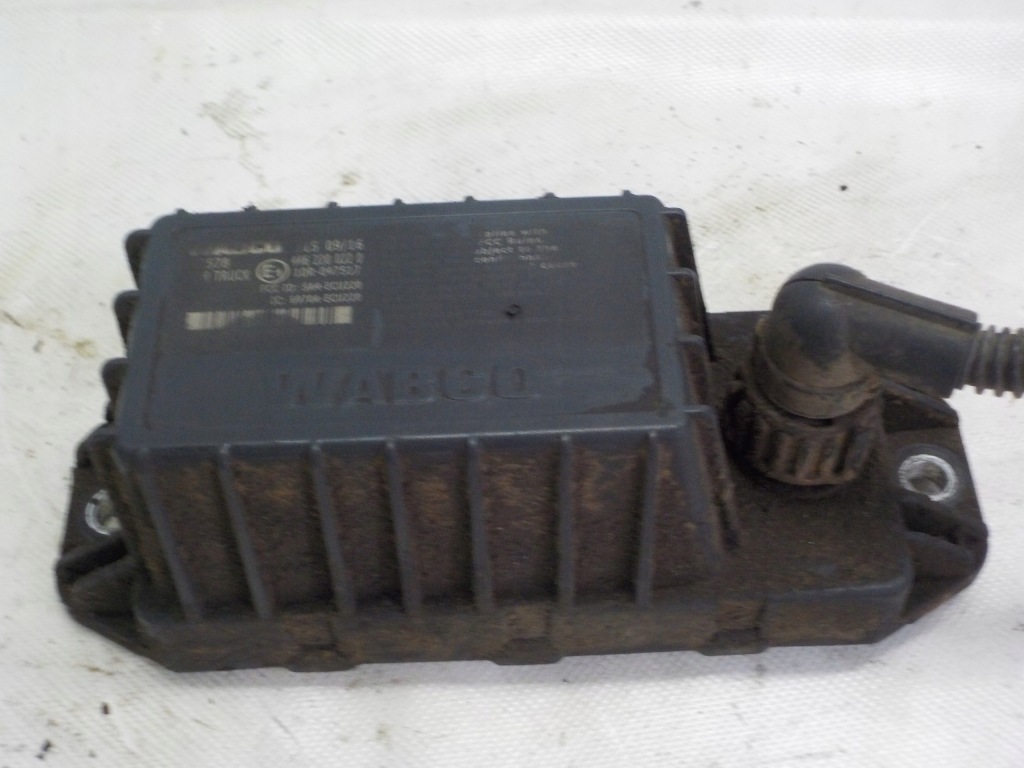 Купить Iveco stralis клапан модуль 4462200220