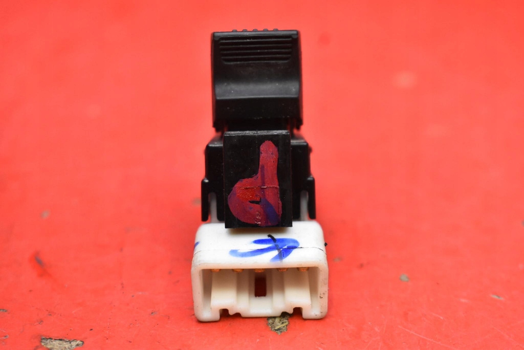 фото №5, Вимикач підйому скло правий перед suzuki alto 7 vii 09-14