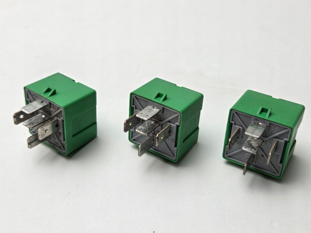 Купити Реле 12v-35a-03531 combo berlingo rifter partner