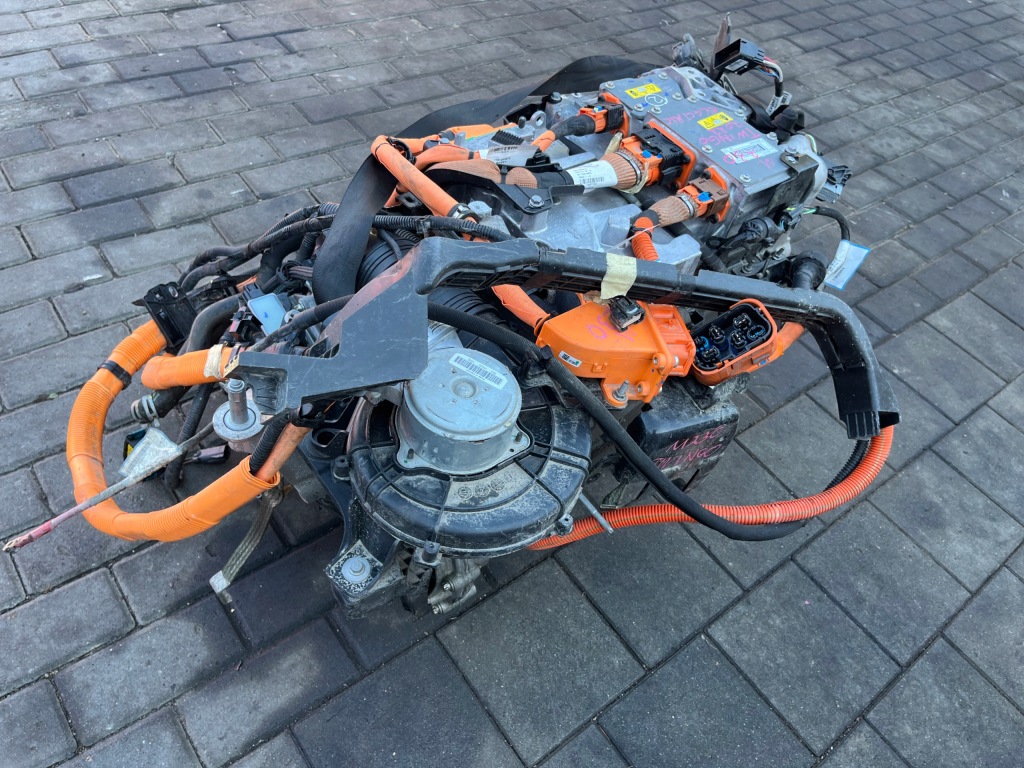 Двигун kompletny smart 453 eq renault twingo iii електричний електрик Оригінал