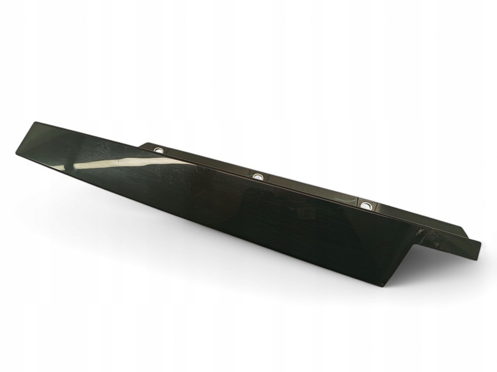 фото №1, Alfa romeo stelvio 156108445 права сторона накладки