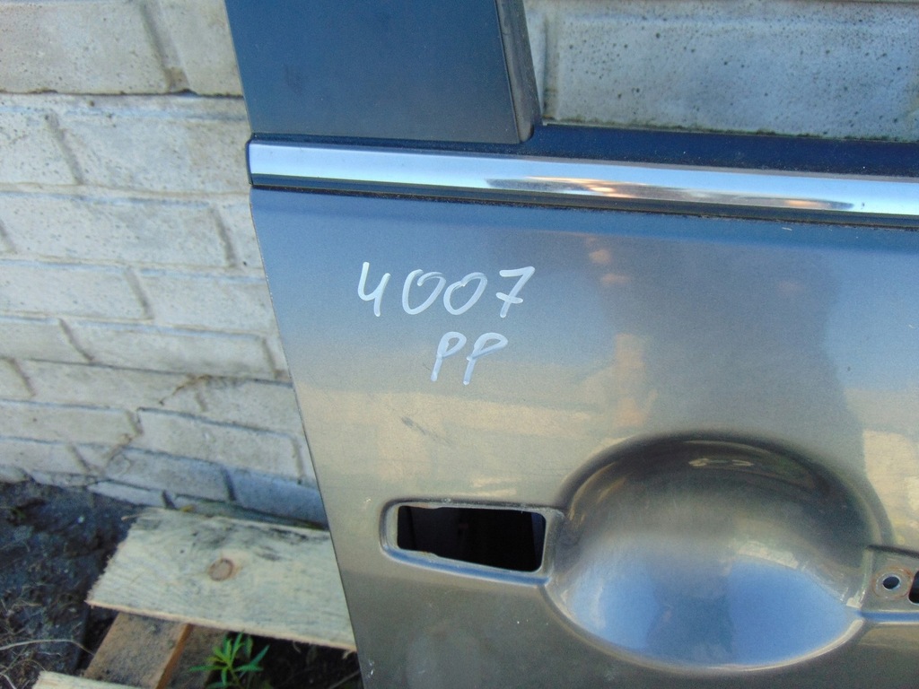 фото №15, Дверь правый перед peugeot 4007 a39