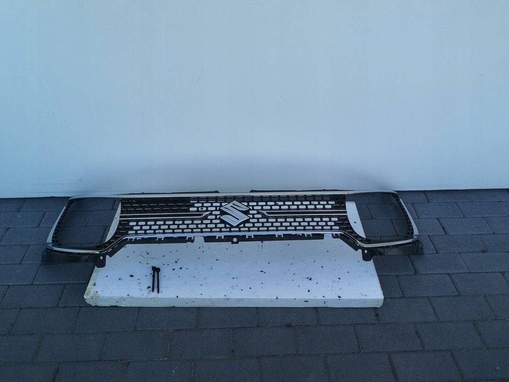 фото №13, Решётка радиатора suzuki ignis 3