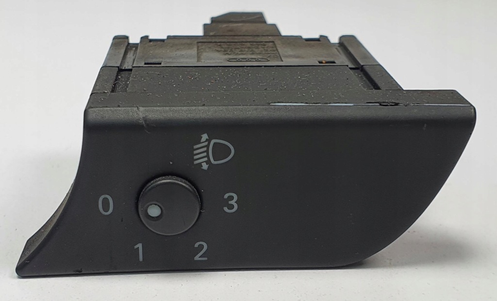 фото №1, Перемикач рівня світла audi a4 avant 8e5, b6 8e1919094 1.6l 2004