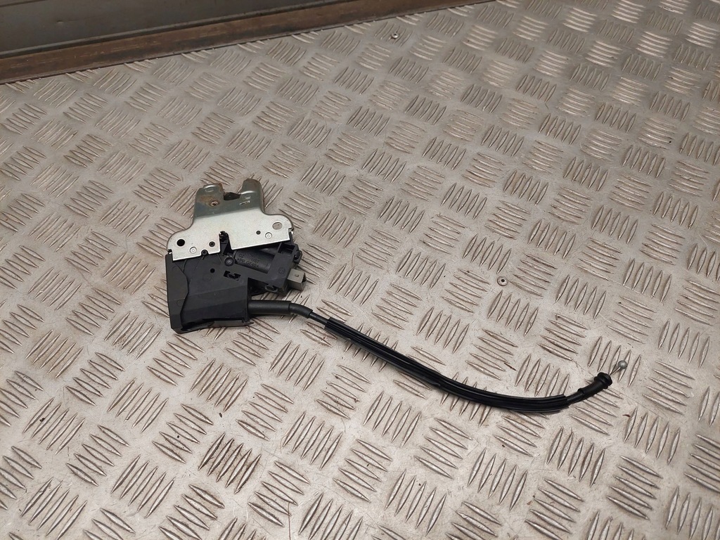 фото №5, Audi s5 2008 с задний замок крышки задний / багажника