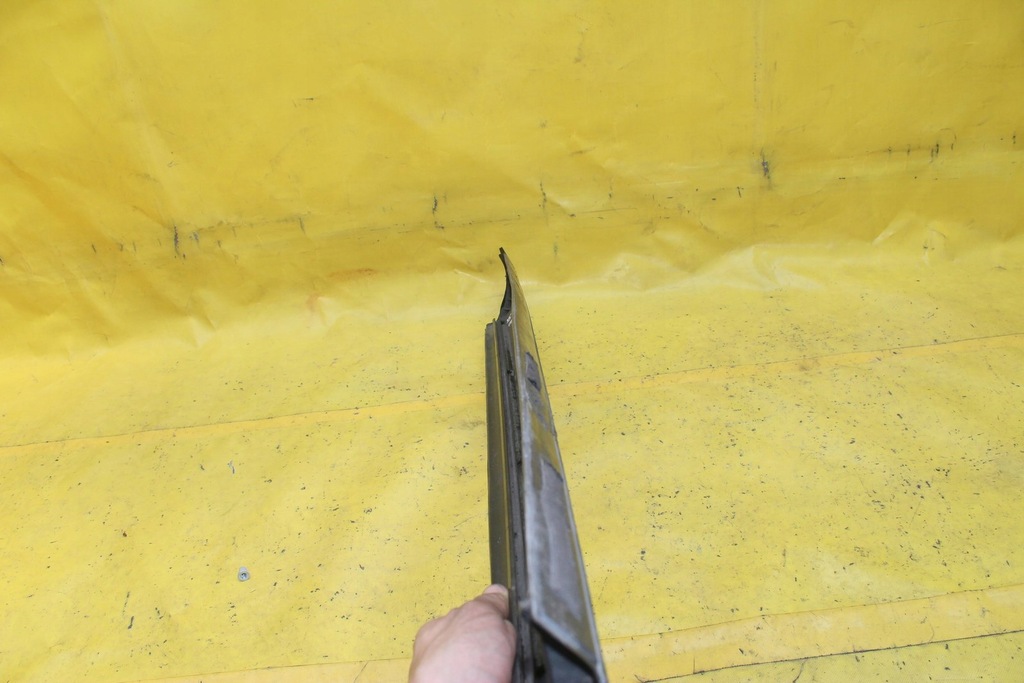 фото №8, Молдинг декоративна правий перед cayenne