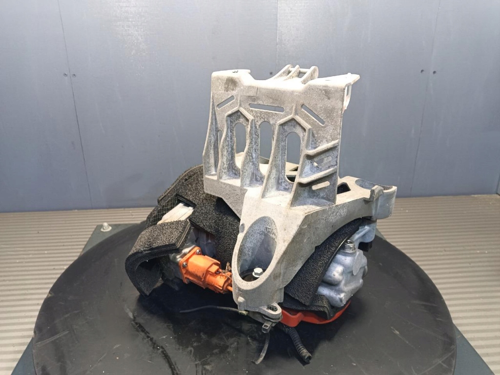 Купити Tesla model 3 компресор кондиціонера 1501256-00-j