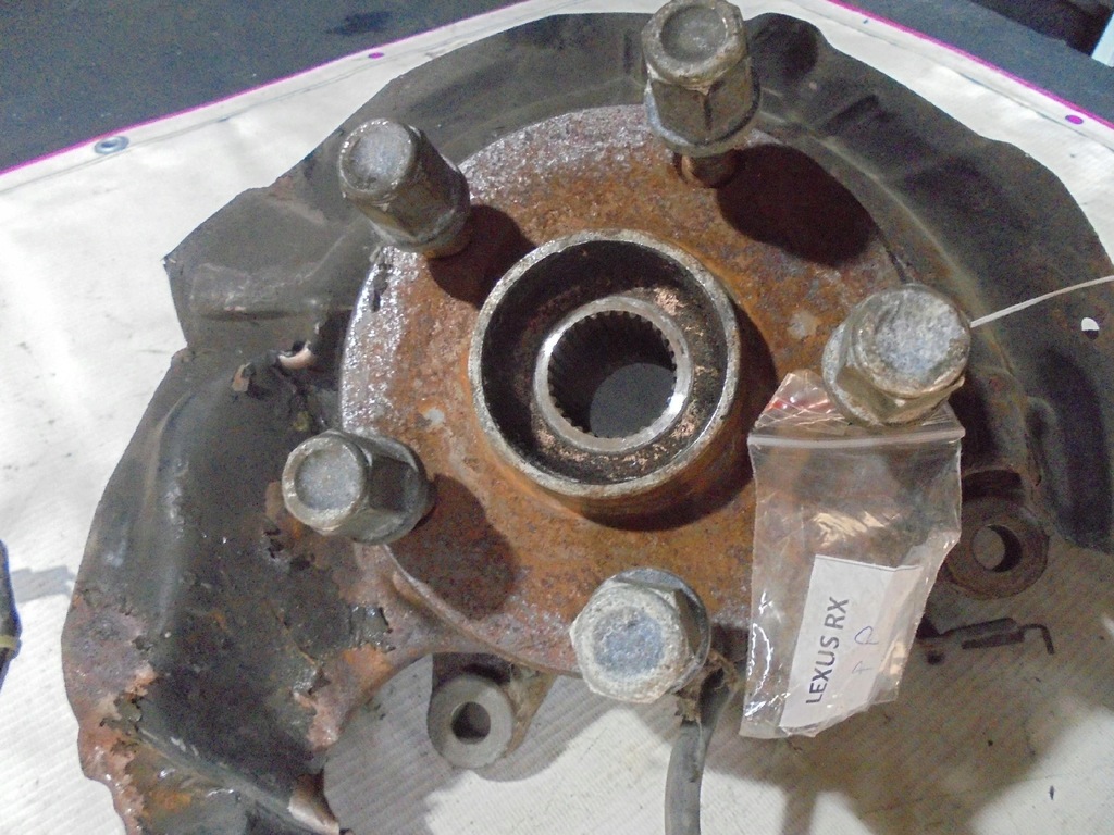 фото №3, Ступиця zwrotniaca права перед lexus rx ii 400h 2007