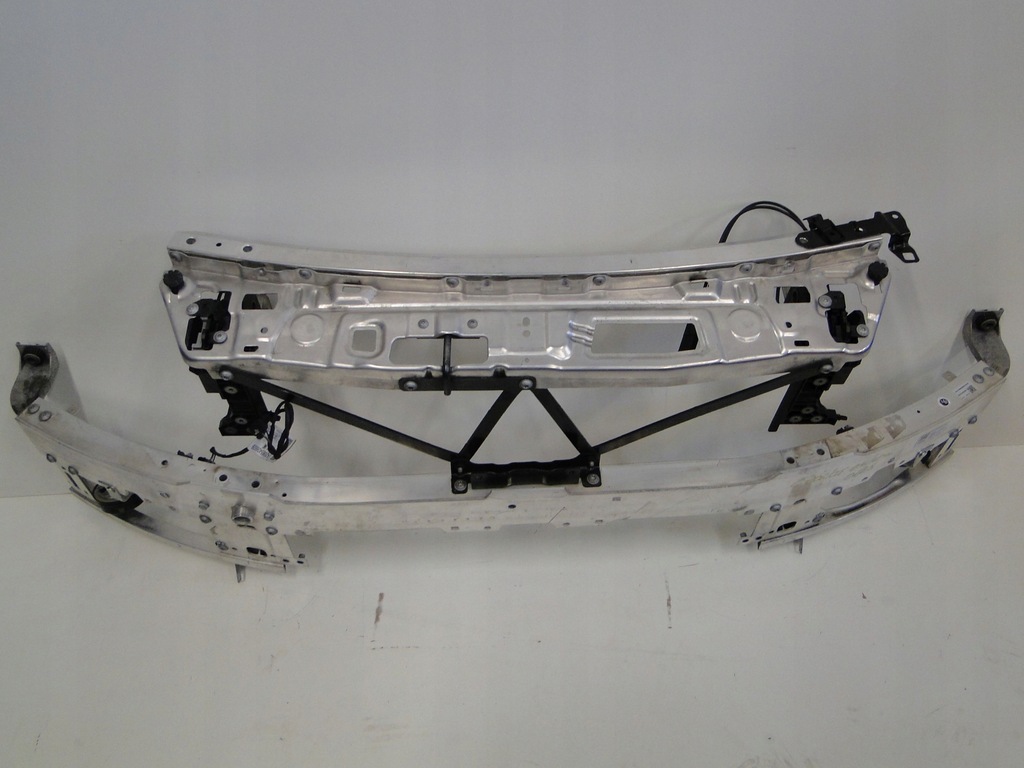 фото №9, Mercedes pas передний усилитель балка c klasa w206 s206 206 amg avantgarde