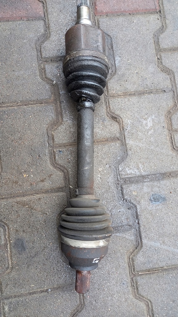 фото №1, Приводной вал левая volvo v50 s40 ii 06r