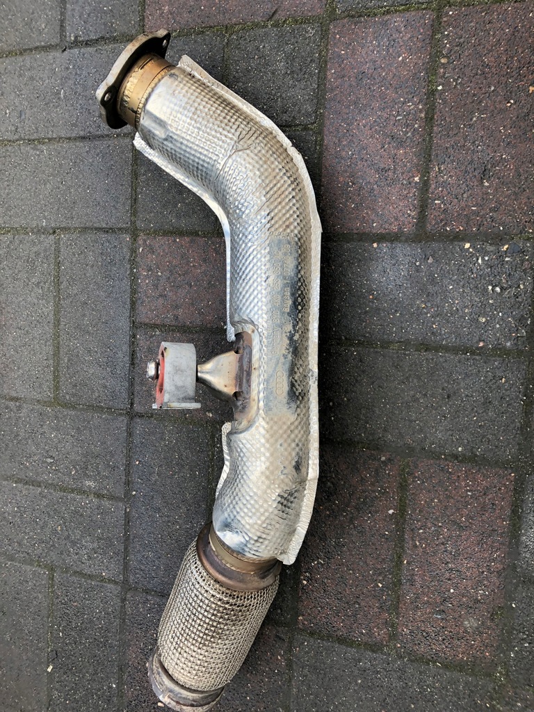 фото №1, Audi a6 c8 труба вихлопна гасник 4k0253350ac