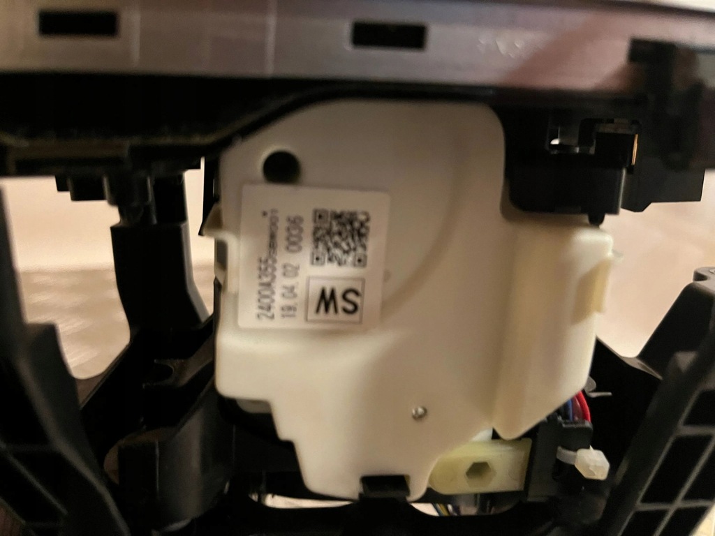 фото №9, Mitsubishi outlander 2018 домкрат перемикання передач / нижній