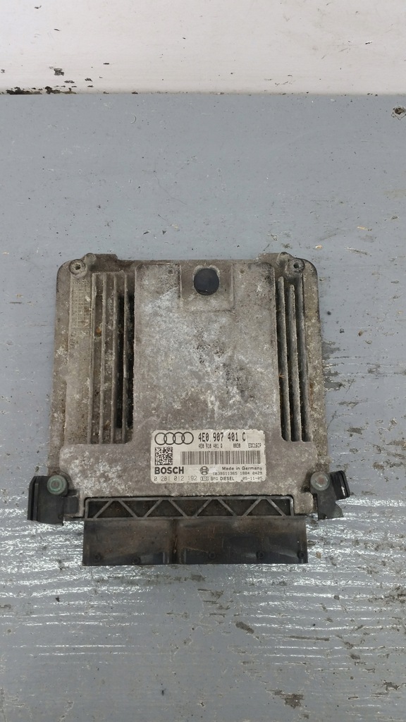 фото №1, Бортовий комп'ютер audi 3.0 tdi a8 d3 4e0907401c
