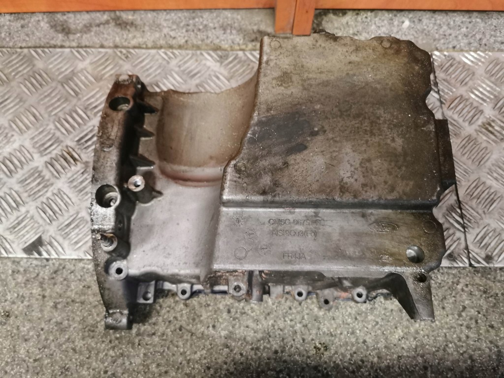 фото №1, Поддон масляная ford focus mk3 1.0 eb оригинальный номер cm5g6675