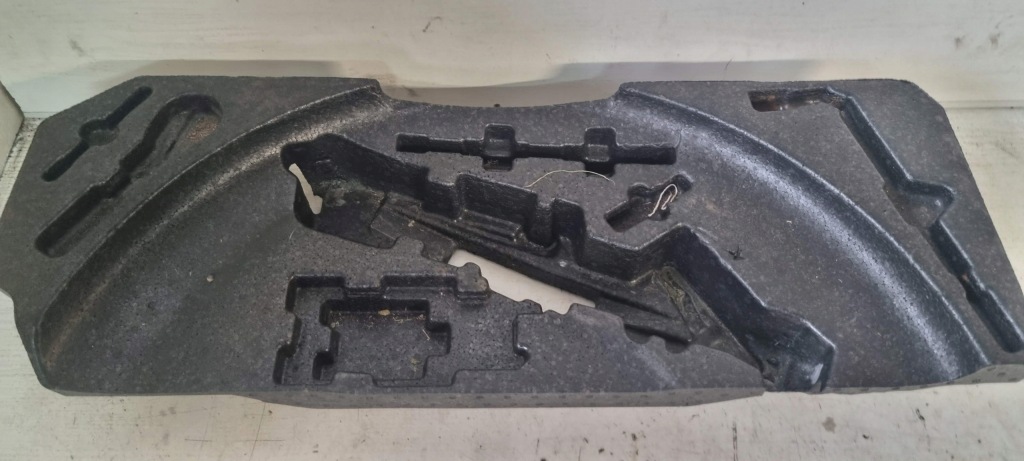 фото №1, Вкладыш багажника ремонтный mercedes gl x164 ml w164