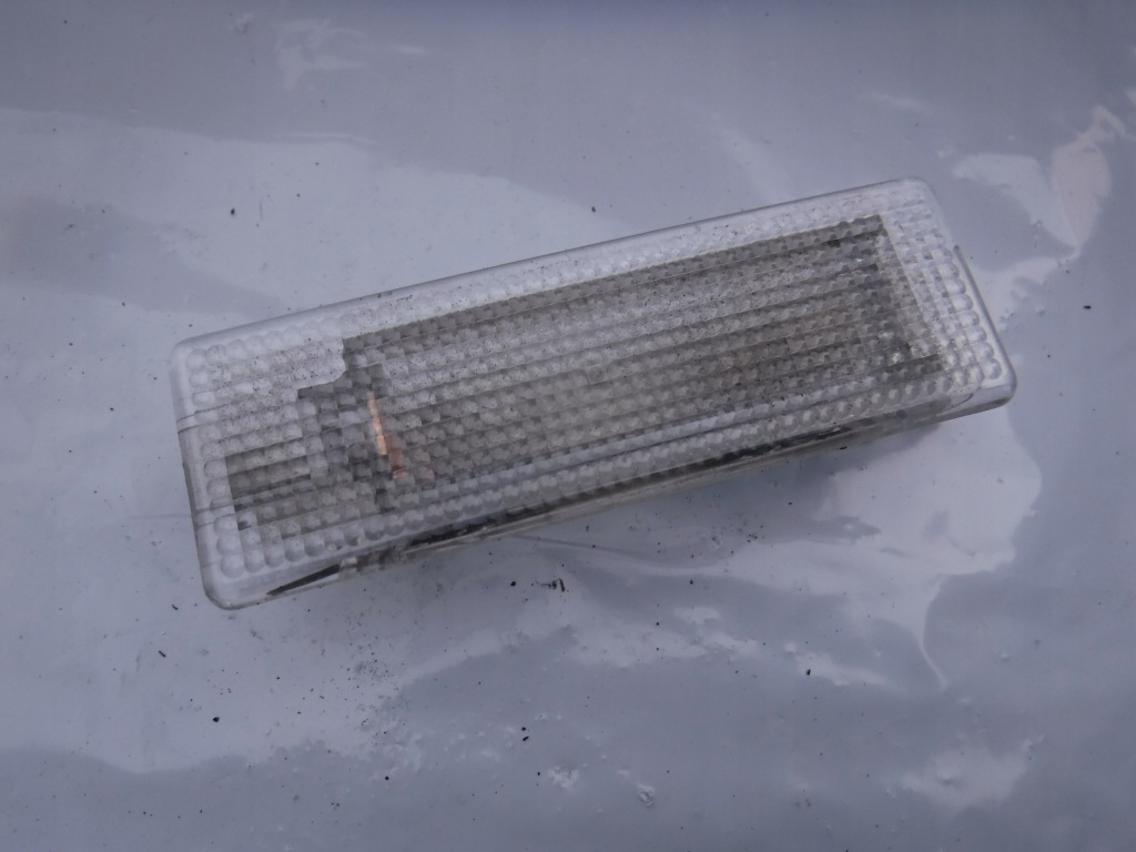 фото №1, Лампа освещение кабины 7l6947101a vw golf v