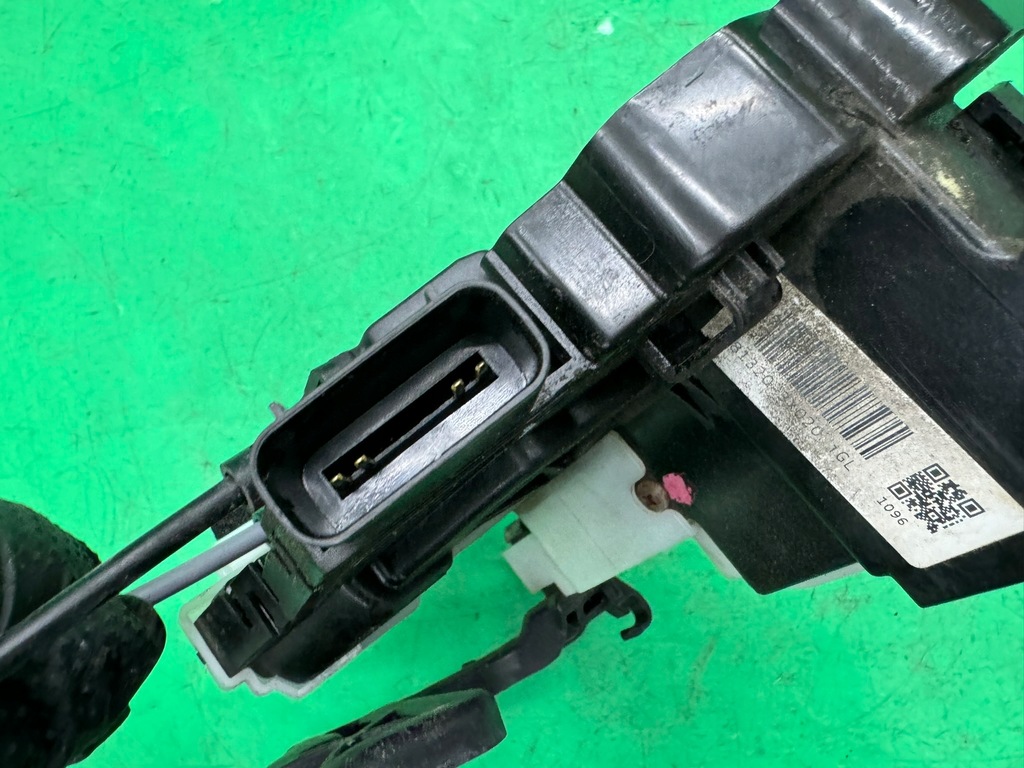 фото №8, Замок дверь правый передний 81320-3x020 hyundai elantra v 10-16 europa 6pin