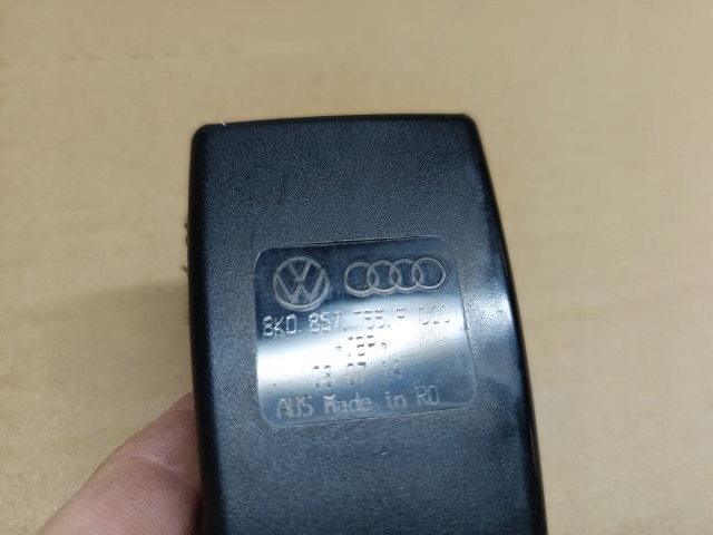 Audi a4 b8 a6 c7 кліпса поперечина ліве перед 8k0857755f в Україні