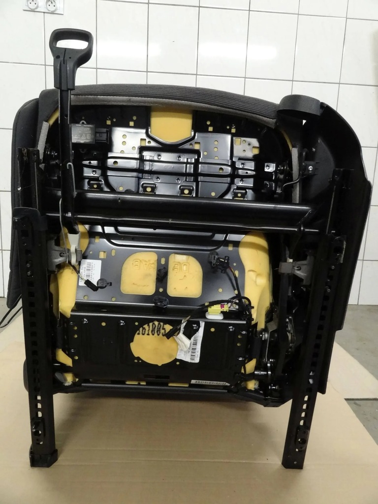 фото №15, Vw golf v plus 2006 сиденье левый перед водителя bez пластик